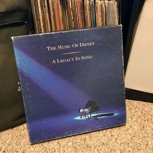 1992 WALT DISNEY 3 CD Disc & Book The Music Of Disney A Legacy In Song Box Set